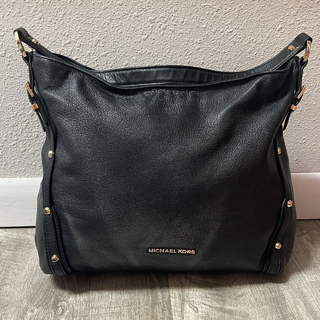 Michael Kors Bedford Belted Black Pebbled Leather Shoulder Bag